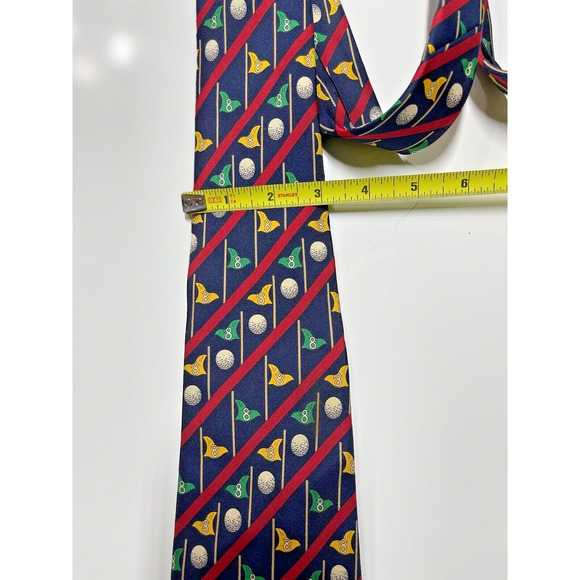Brooks Brothers 100% Silk Tie Golf Business Casual Preppy Men's Handmade In USA - Picture 8 of 9